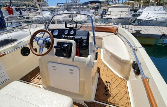 Invictus 190 FX Agata