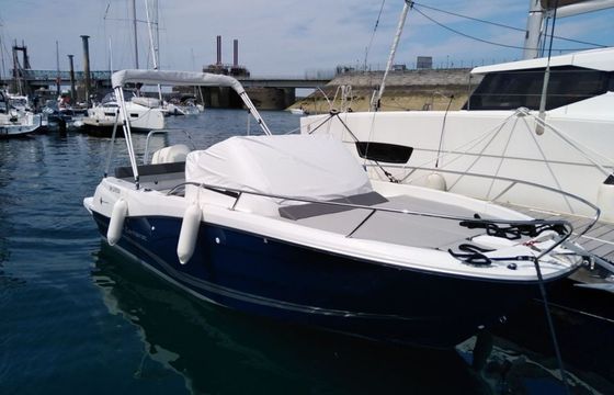 Jeanneau Cap Camarat 6.5 Tout va bien 2