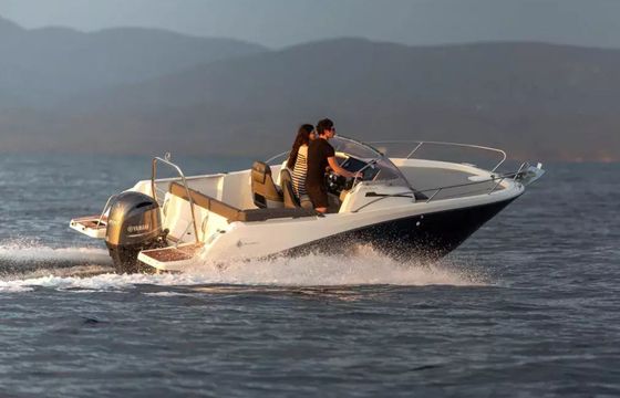 Jeanneau Cap Camarat 6.5 WA 21