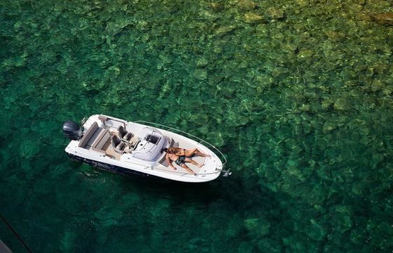 Jeanneau Cap Camarat 7.5 Hydra