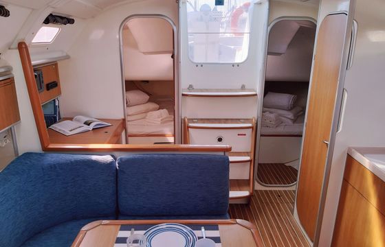 Harmony 38 Macato