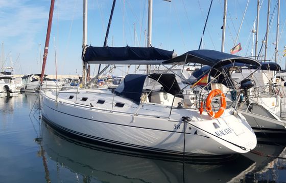 Harmony 38 Macato