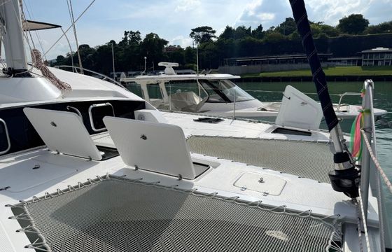 Island Spirit 410 Isle Phantom