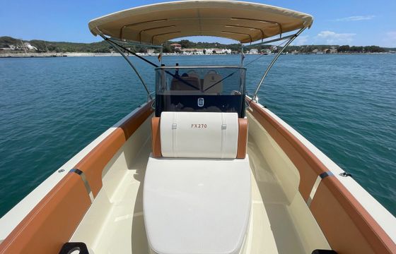 Invictus 270 Chalu