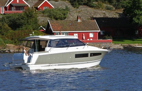 Jeanneau NC 9 Oaseas