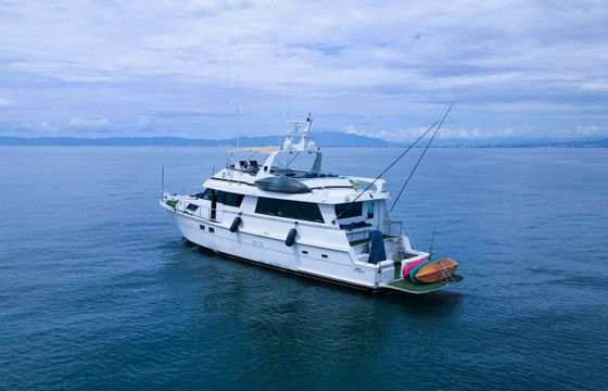 Hatteras 75 Aurora