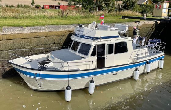 Husky Dane 1000 Sigrid Electric boat