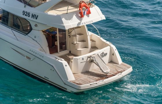 Jeanneau Prestige 400 Fly Lino