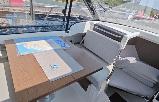 Jeanneau Merry Fisher 795 Ares