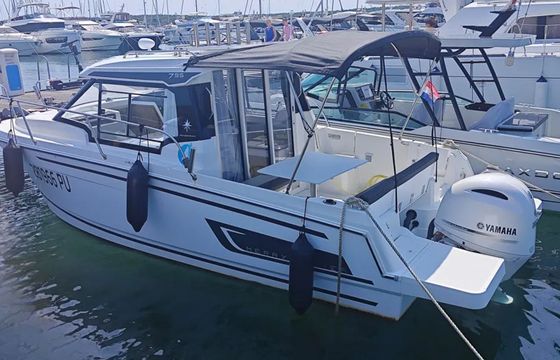 Jeanneau Merry Fisher 795 Ares
