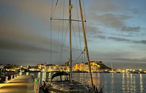 Jeanneau 49 Karibu