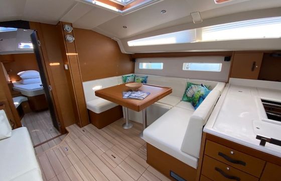 Jeanneau 51 Katrina