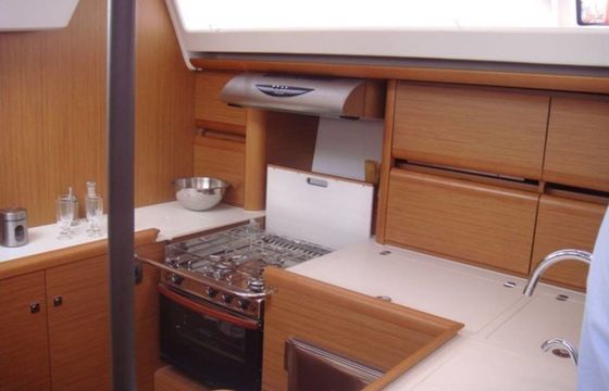 Jeanneau 57 Champagne