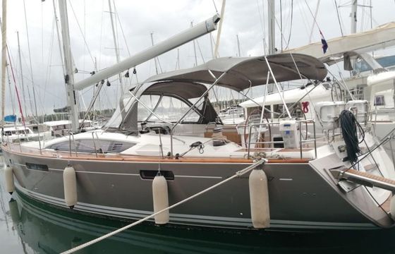 Jeanneau 57 Champagne