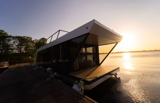 HouseBoatYacht 70 Merle