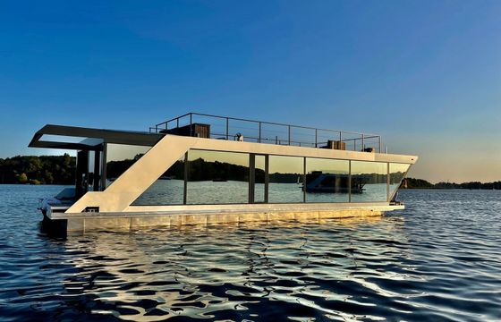 HouseBoatYacht 70 Merle
