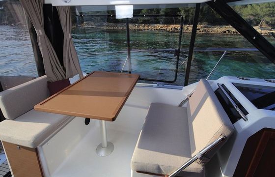 Jeanneau Merry Fisher 895 Riva