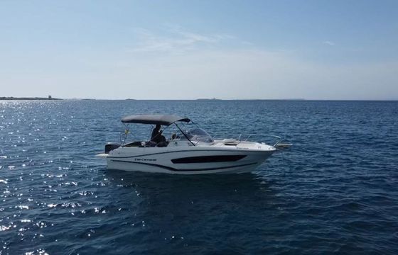 Jeanneau Cap Camarat 7.5 Walkaround