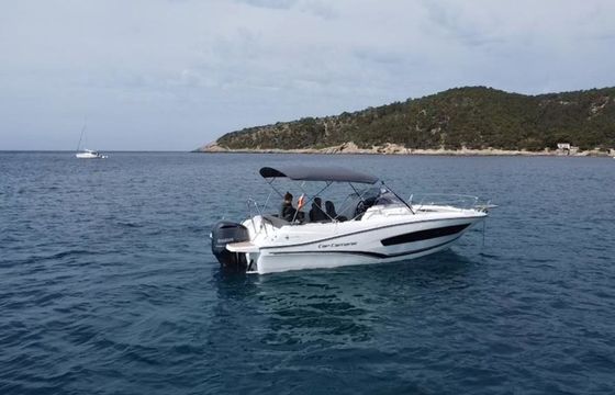 Jeanneau Cap Camarat 7.5 Walkaround