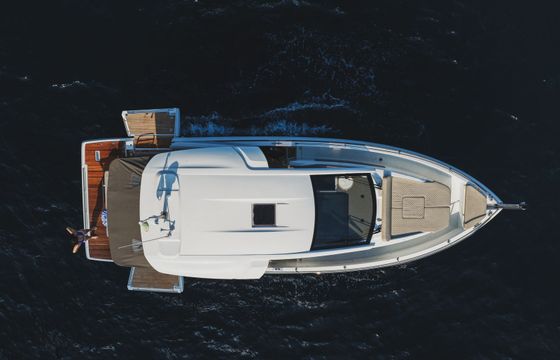 Jeanneau DB 37 The Beginning