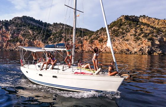 Jeanneau Sun Odyssey 33 Sargay