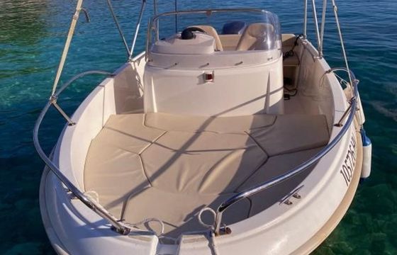 Jeanneau Cap Camarat 5.5 Camarat