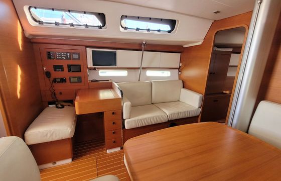 Italia Yachts 13.98 Papillon