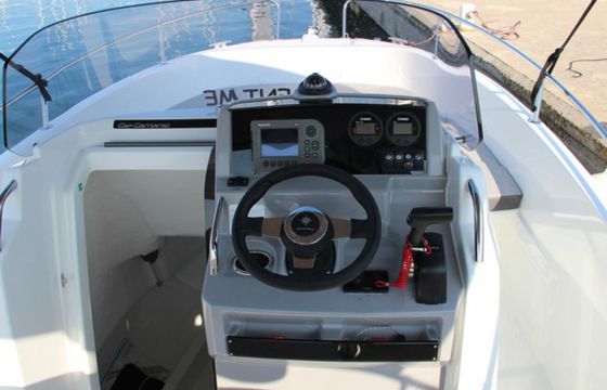 Jeanneau Cap Camarat 6.5 BR 18
