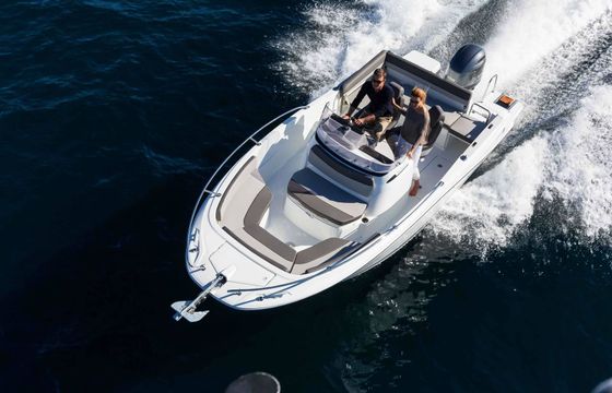 Jeanneau Cap Camarat 6.5 CC 3