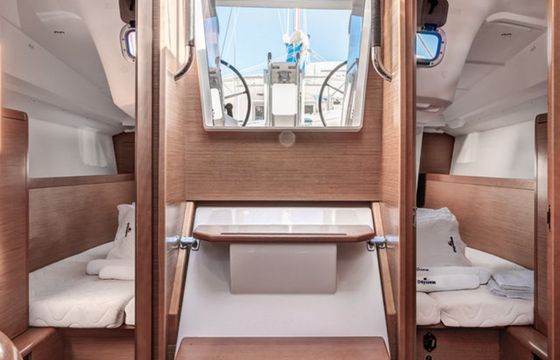 Jeanneau Sun Odyssey 349 Pelias