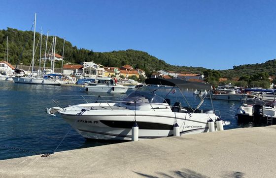 Jeanneau Cap Camarat 7.5 Camarat