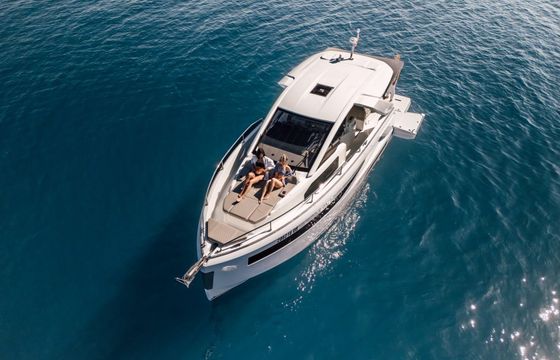 Jeanneau 37 23