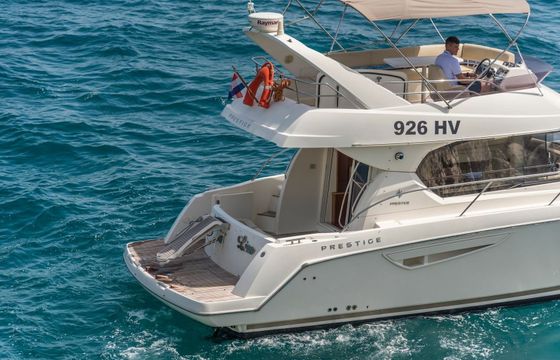 Jeanneau Prestige 400 Fly Lino