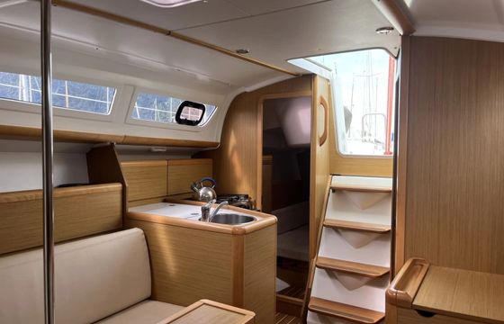 Jeanneau Sun Odyssey 30i Esprit des Landes