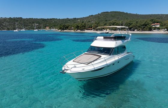 Jeanneau Prestige 400 Fly Mare Calmo