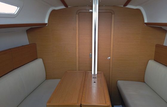 Jeanneau Sun Odyssey 30i Happy Day