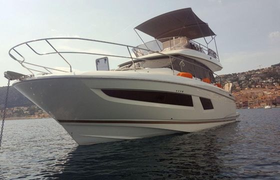 Jeanneau Prestige 420 First Two