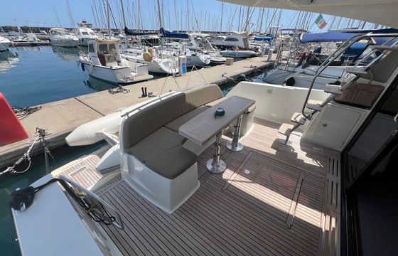 Jeanneau Prestige 450 Fly Enpavito