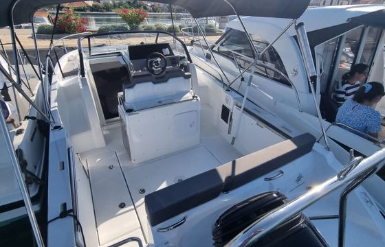 Jeanneau Cap Camarat 7.5 WA Pleasure