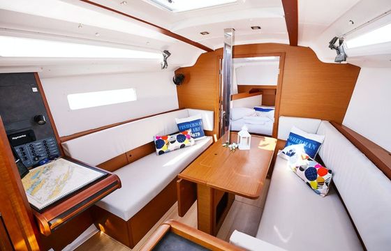 Jeanneau 349 Manilo