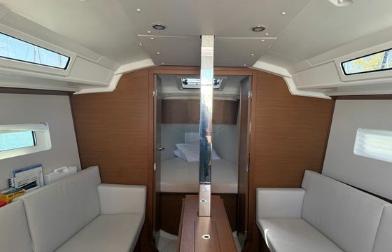 Jeanneau Sun Odyssey 350 Pelmini