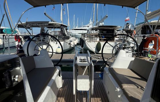 Jeanneau Sun Odyssey 350 Pelmini