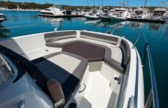 Jeanneau Cap Camarat 9.0 CC Menorcamar 10