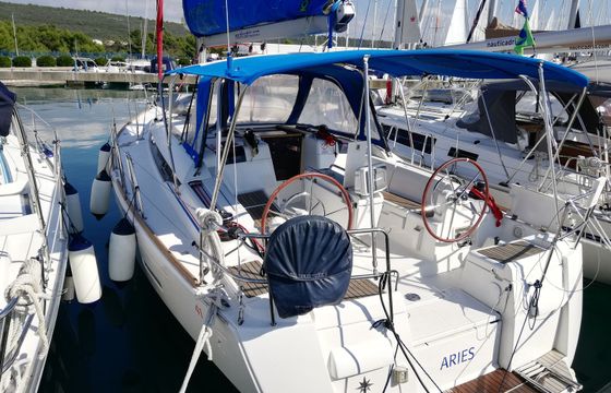 Jeanneau 409 Aries