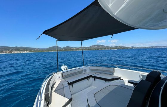 Jeanneau Cap Camarat 9.0 Feel Good