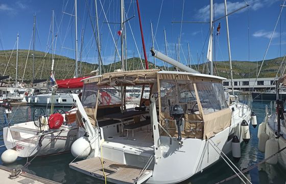Jeanneau Sun Loft 47 Amroth