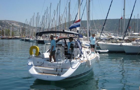 Jeanneau Sun Odyssey 36 Blue Sky