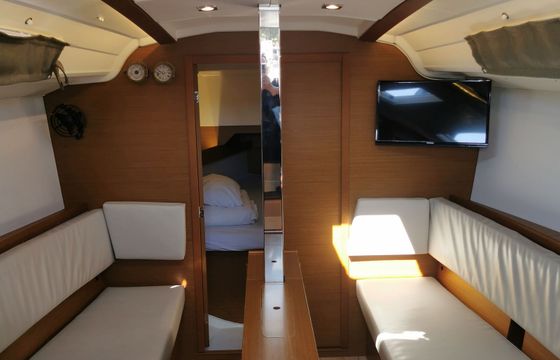 Jeanneau Sun Odyssey 349 Elvis