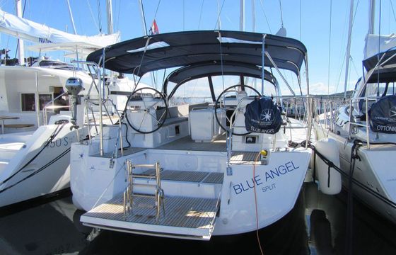 Jeanneau 54 Blue Angel