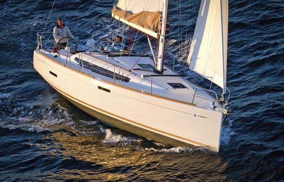 Jeanneau Sun Odyssey 379 Esprit de Ouessant